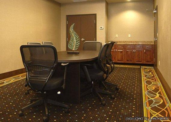Comfort Inn & Suites Parachute Facilities photo