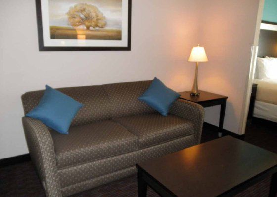 Comfort Inn & Suites Parachute Room photo